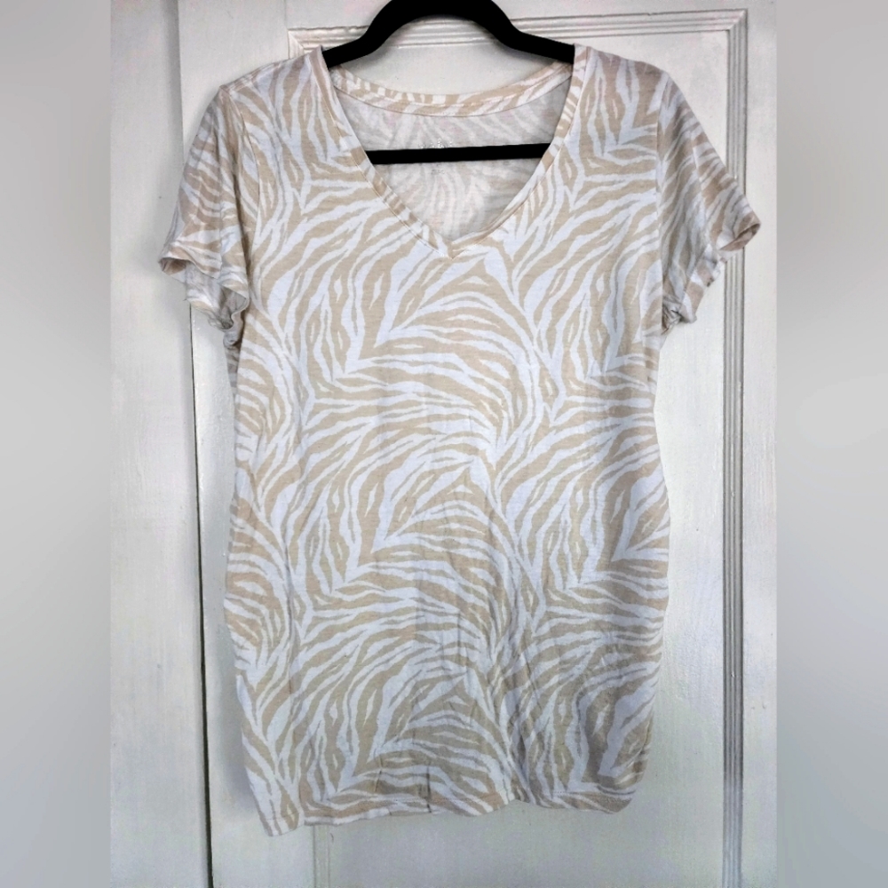 Tan&White, Animal Stripe Maternity V-Neck T-Shirt